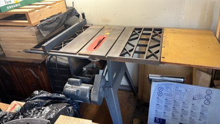 Craftsman table saw with ext side