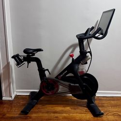 Peloton Bike With Accessories 