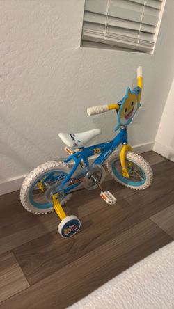 Baby shark kid bike