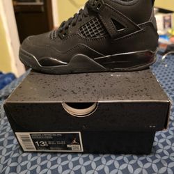 2025 Jordan 4 Retro Black Cat 13.5c Kids