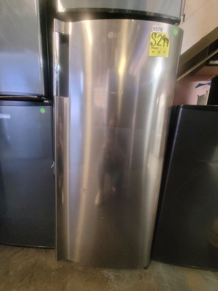 Refrigerator Lg