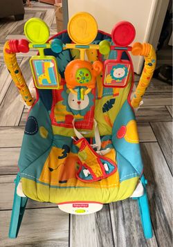 Baby rocking chair