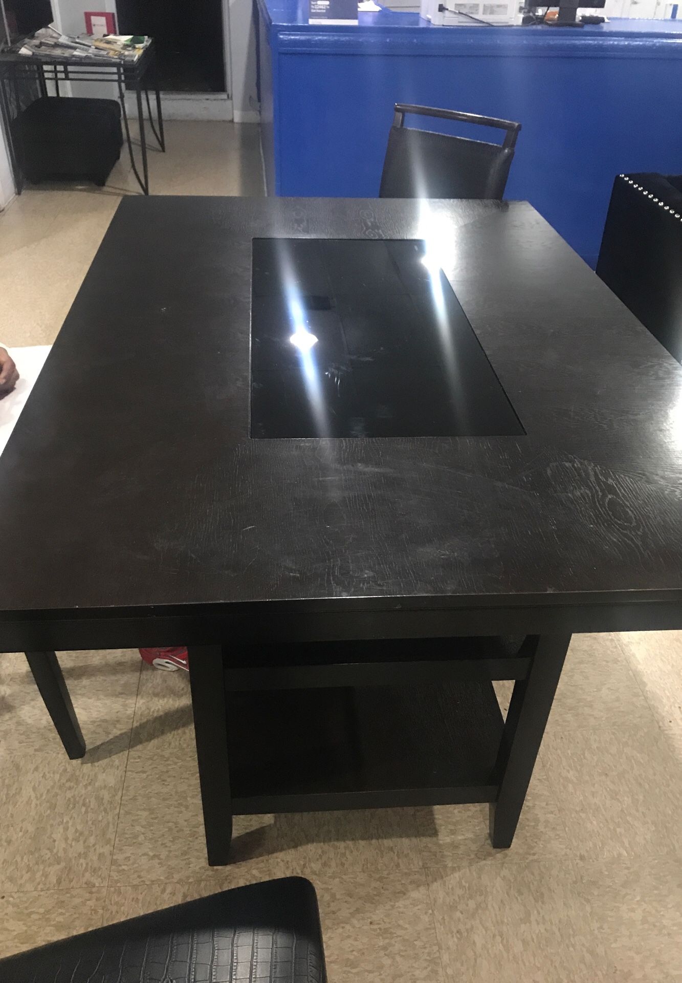 Pub-height table