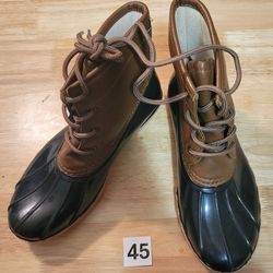 JBU Brown/Black Waterproof Duck Boots, size 3M (45)