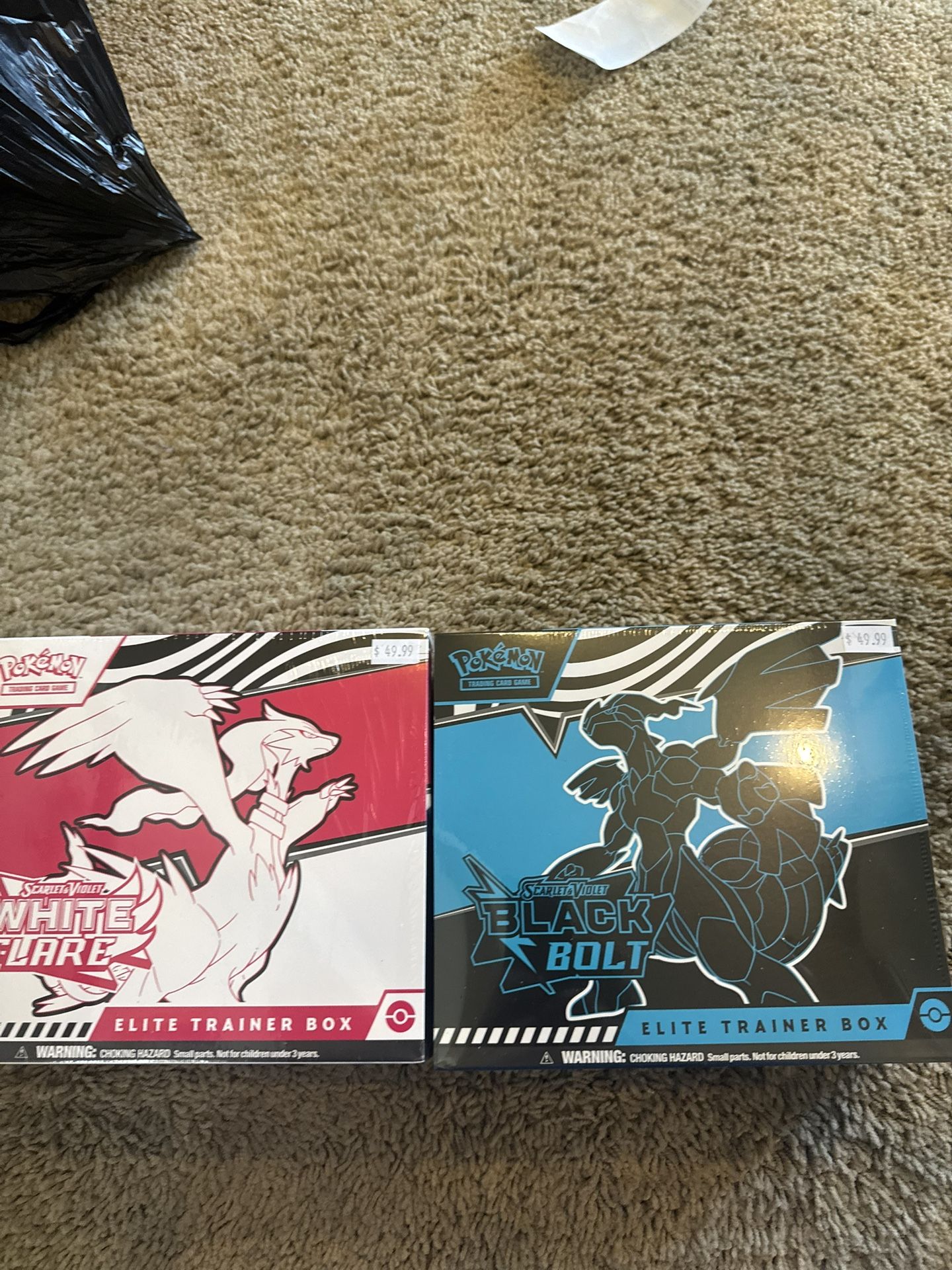 Black Bolt And White Flare Etb