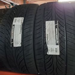 305/30/26 Nuevo Set De Llantas 