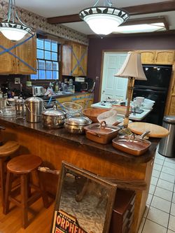 WillowCrest ! Estate Sale! This Weekend! SUNDAY !! Last Day 50% Off !!!!! North Hollywood