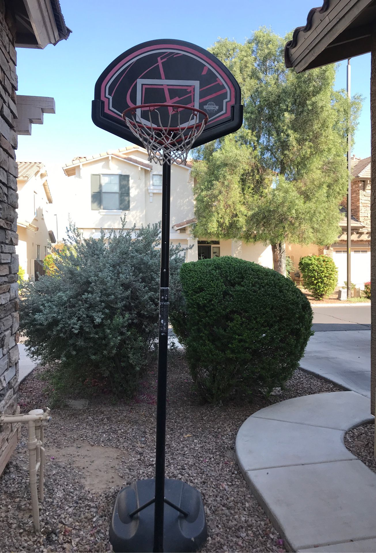Adjustable Lifetime Basketball Hoop