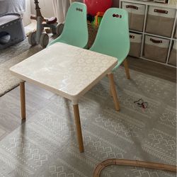 Kids Table With 2 Chairs