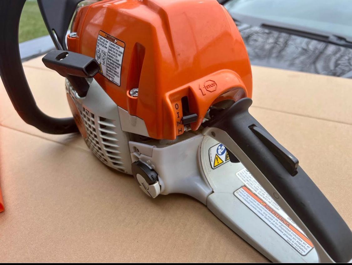 Stihl ms 251 chainsaw