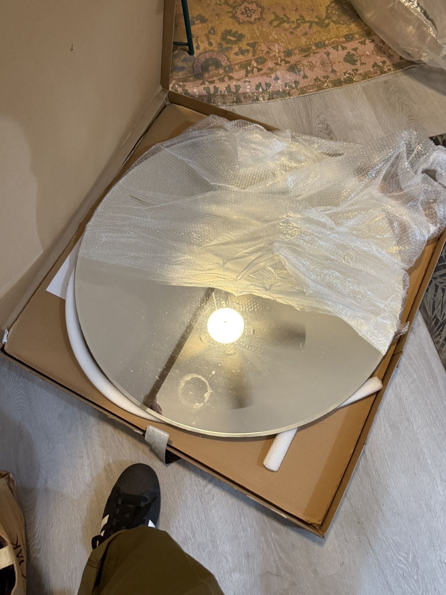 30 Inch Round Beveled Mirror