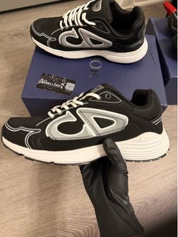 Black And White Dior B30👟 Size 11 US‼️