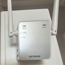 WiFi Range Extender 