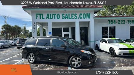 2014 Toyota Sienna