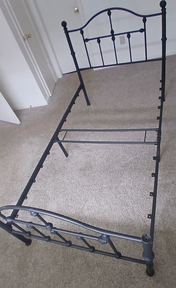 Iron Twin Bed Frame $15