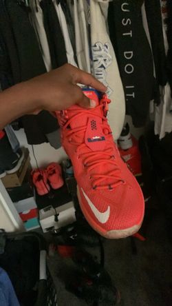 LeBron 12 double