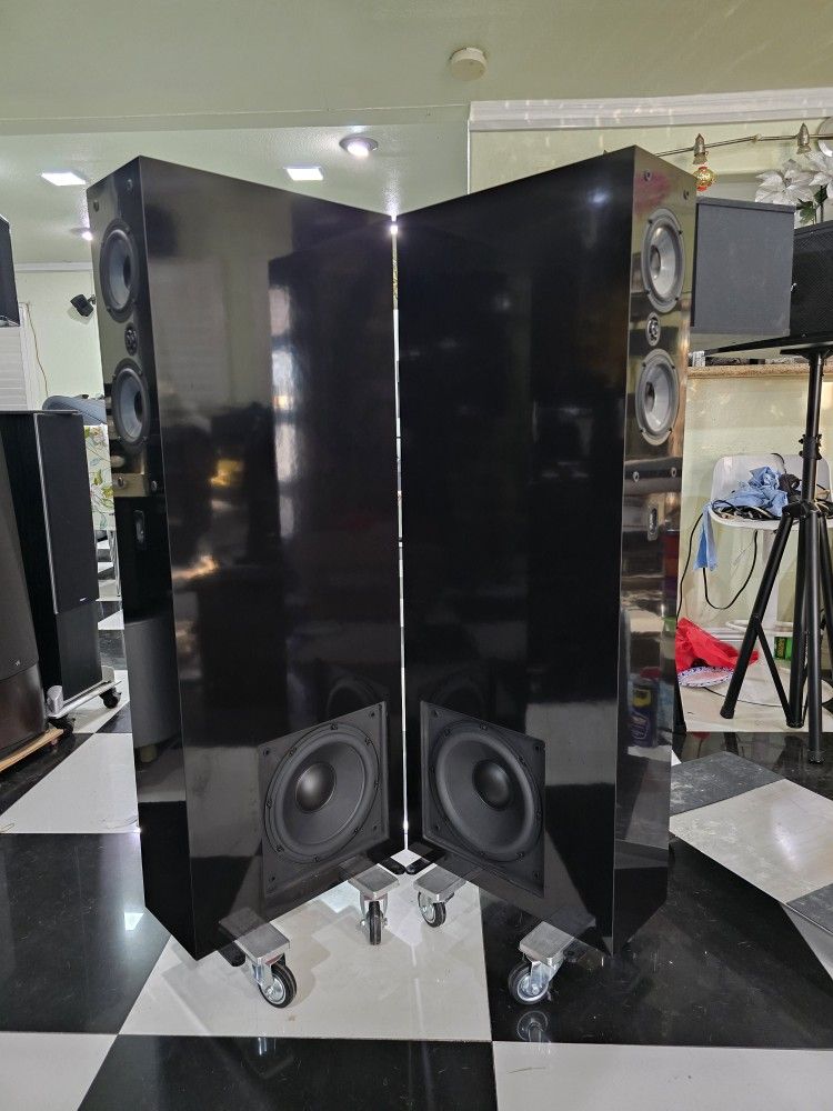 NHT VT2.4 500 watts peak (pair) built-in 10" woofer Passive Speakers . Excellent condition perfectly working amazing sound will test before you buy.