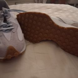 NEW BALANCE 327  UNISRX 