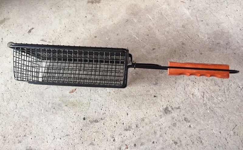 BBQ grilling basket