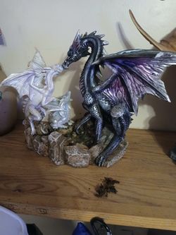 Dragon Statue 