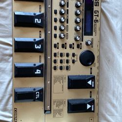 Boss GT6 Guitar effects Processor 