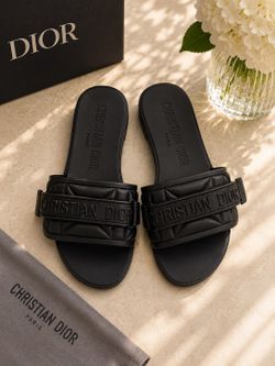 Sandalias Size 6