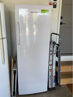 Hamilton Beach upright freezer