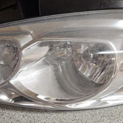 Headlights Off Of A 2008 Chevrolet Impala LTZ 