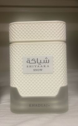 Khadlaj Shiyaka Snow