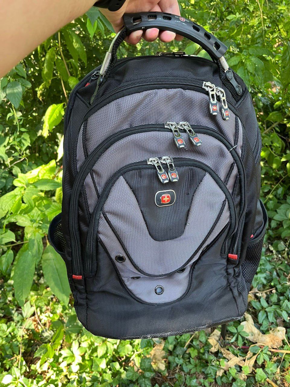 SwissGear Backpack - fits 15" MacBook Pro Laptop