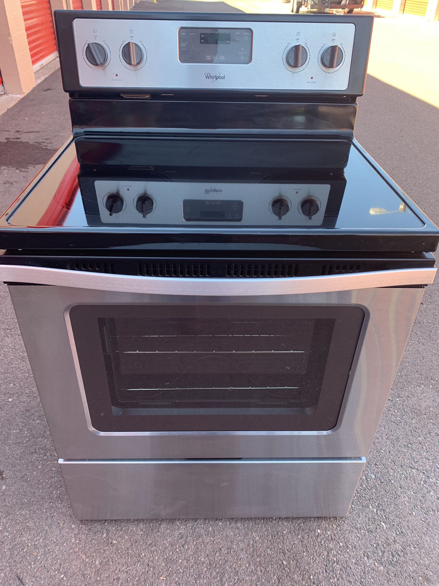 Whirlpool stove good condition