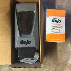 Gojo Pro TDX Dispenser