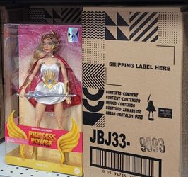 Barbie Signature MOTU Princess of Power She-Ra Doll w/ Sword MPN JBJ33