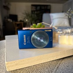 Canon Elph 115 is