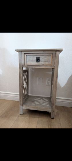 Whitewashed Wood Nightstand with Drawer