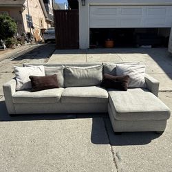 West Elm Sectional W/ Queen Pull Out Bed and Storage Chaise