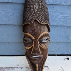 African Wood Carved Mask – Maputo, Mozambique – Dated 1976 – Large 25"