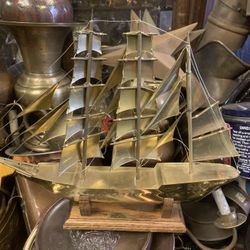 19w 14 H Brass Sailing Ship