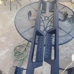 Estribos Para RAM Selos Quitaron A Una 2018 Cuatro Puertas 