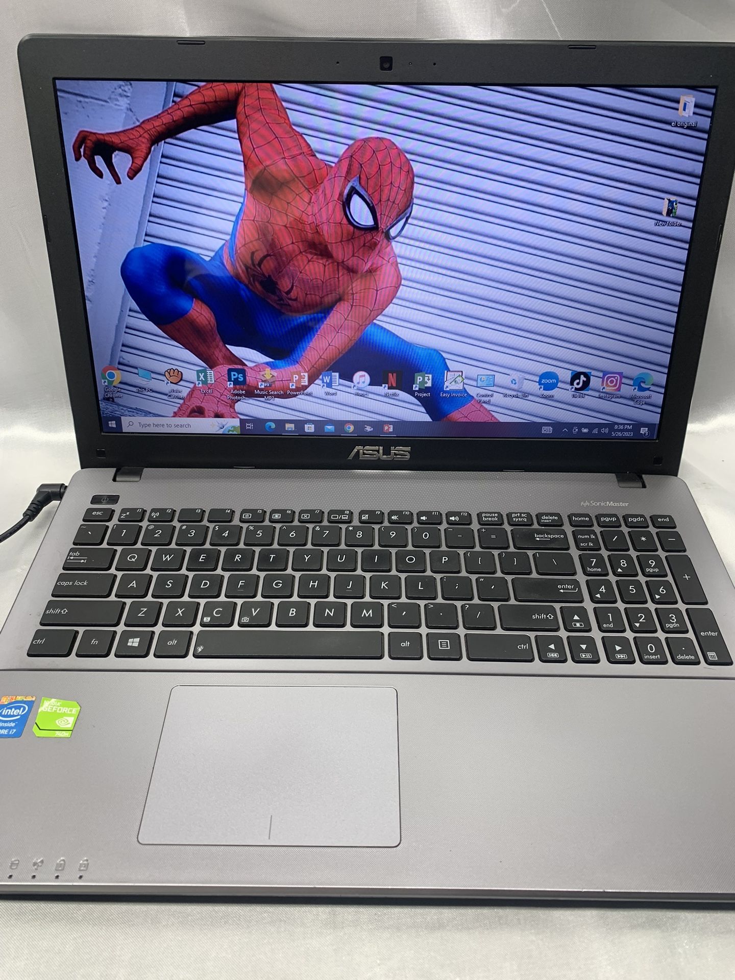 i7…GAMING. ASUS NÓTEBOOK LAPTOP And has VIRTUAL DJ install. Already 8 GENERATION …256 Gb SSD( capacity )…12.00 GB -RAM . SUPER FAST