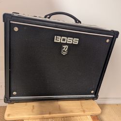 Boss Katana MkII, 50W.