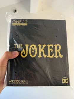 Mezco joker Gotham by gaslight
