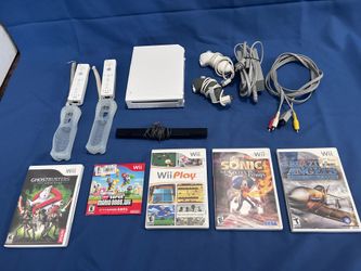 Nintendo Wii Console and Games