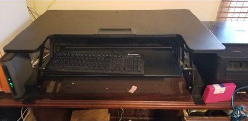 Standing desk Adjustable