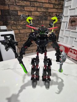 2014 Bionicle Heroes Black Phantom Figure