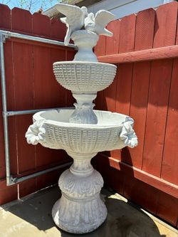 Two-Tier Bird Concrete Water Fountain 5'10"