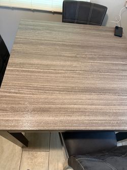 Dining room table