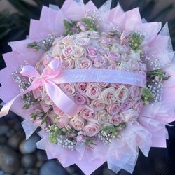 Ramo Buchón 75 Roses $199