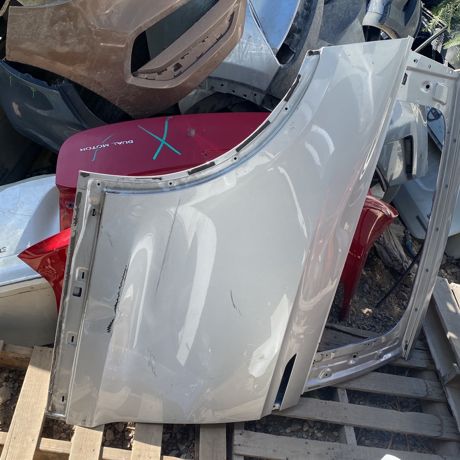 2016-2020 MODEL X DOOR