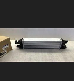 2015-2019 Ford Mustang 2.3Lh OEM Turbo Intercooler / Air Cooler FR3Z-6K775-A